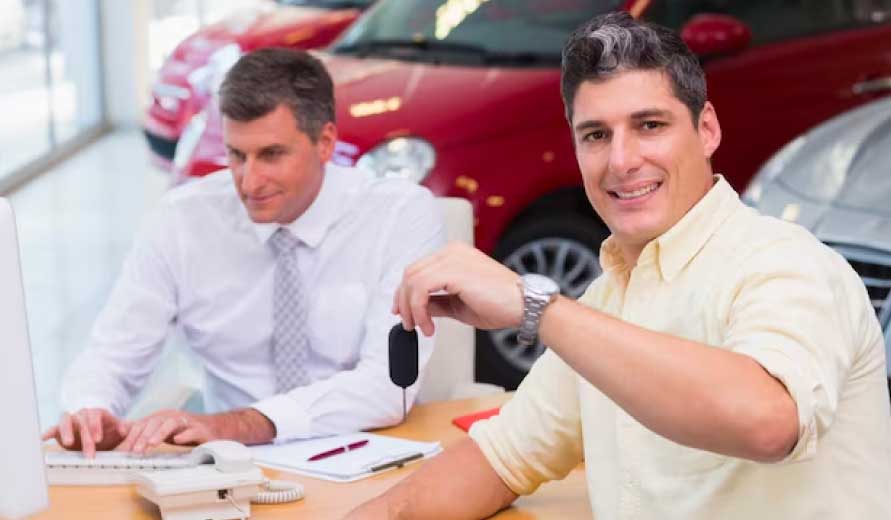 How to Go About Selling a Car for Someone Else